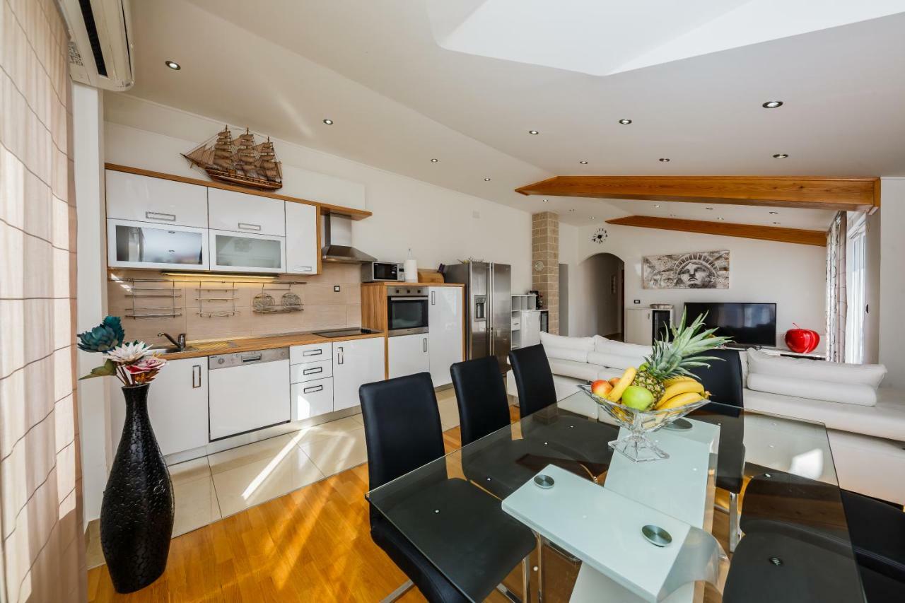 ספליט Apartments Selak מראה חיצוני תמונה