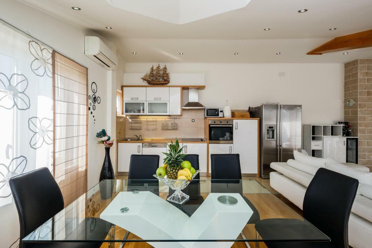 ספליט Apartments Selak מראה חיצוני תמונה