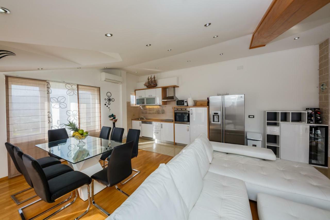 ספליט Apartments Selak מראה חיצוני תמונה