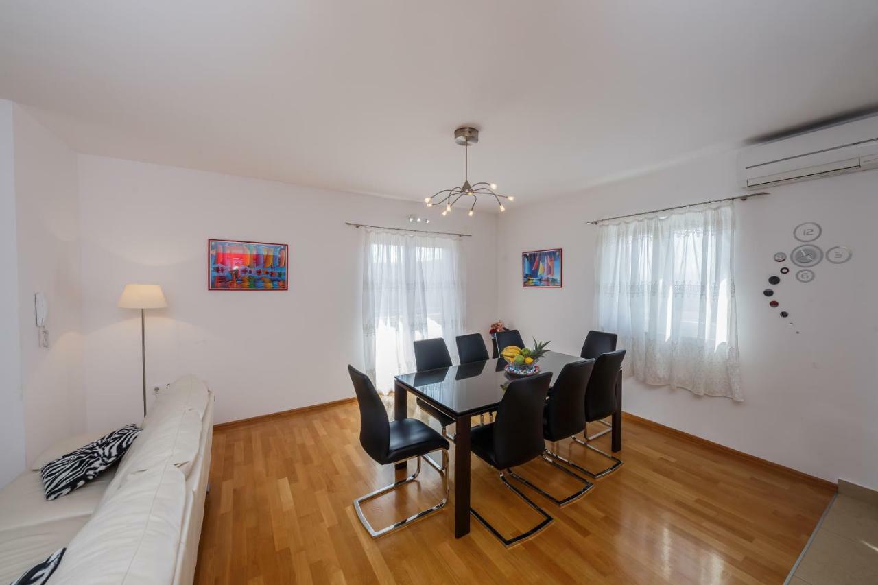 ספליט Apartments Selak מראה חיצוני תמונה
