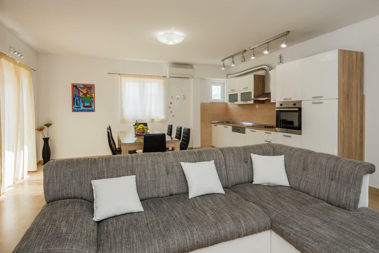 ספליט Apartments Selak מראה חיצוני תמונה